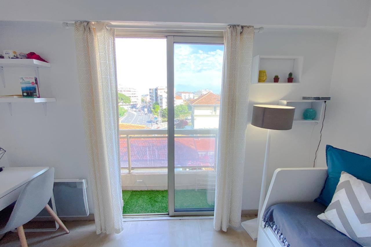 Guignon - Apart Sunny Comfort Close To The Port & Station Antibes Exterior photo